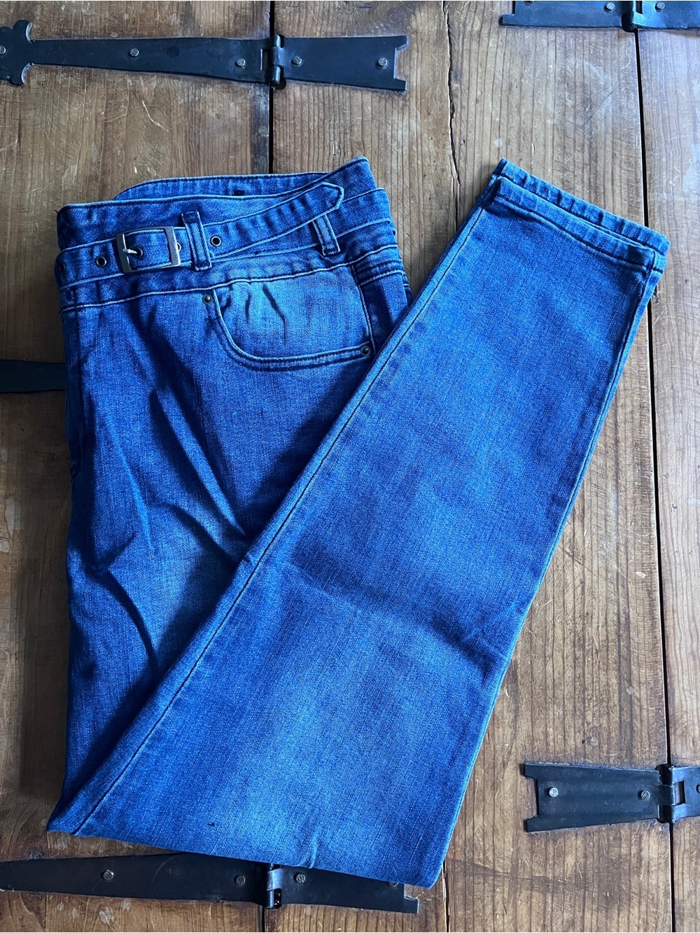 High-Rise Blue Denim Jeans with Waist Belt